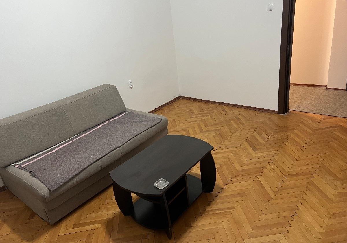 Се изнајмува стан во Кисела Вода