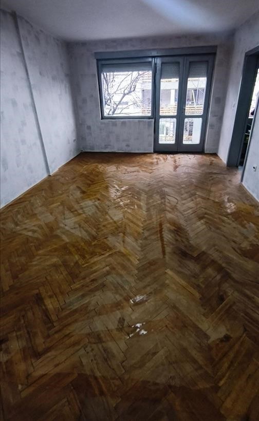 Се продава 2,5 собен стан во Хром