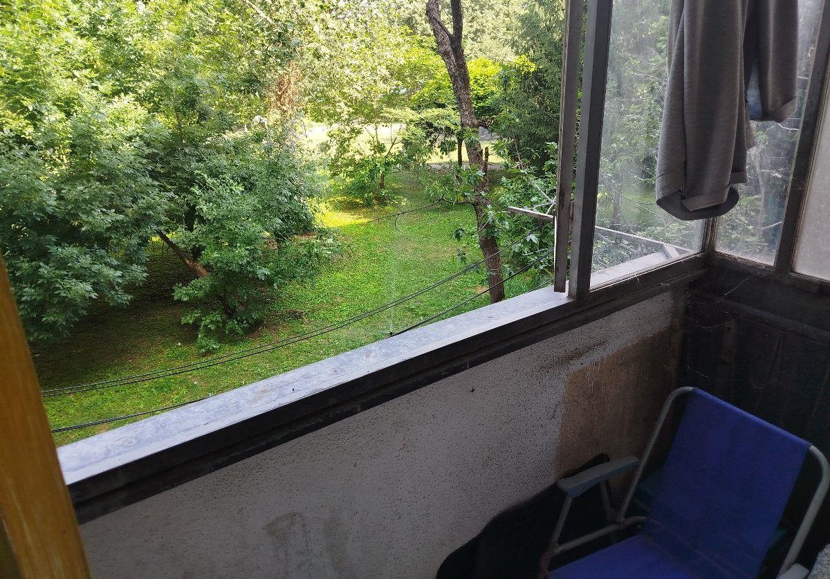 Се продава 3 собен стан позади Палма